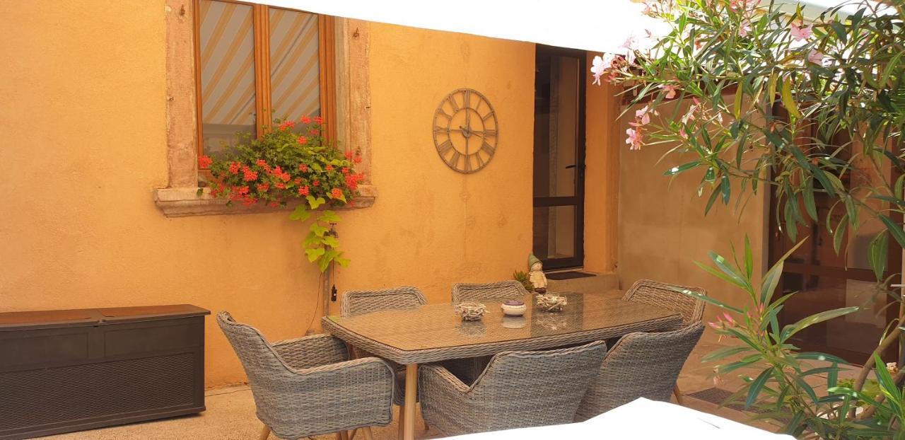 Chez Laurette A Bergheim Apartment Bagian luar foto